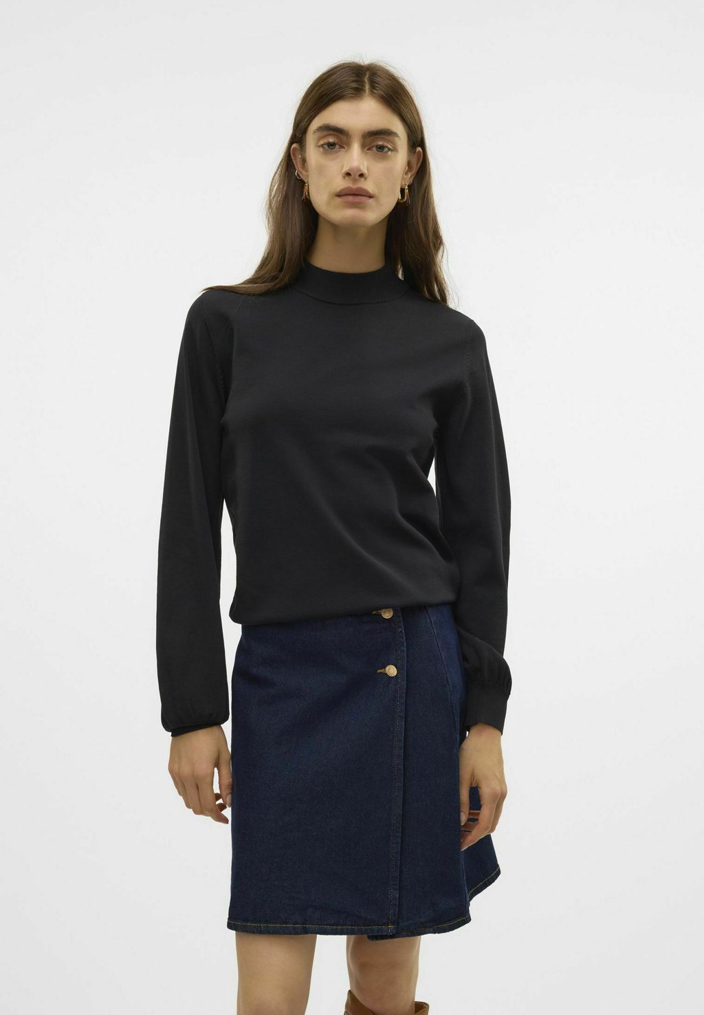 Джемпер VMMERCURY Vero Moda, черный
Джемпер VMMERCURY Vero Moda, черный