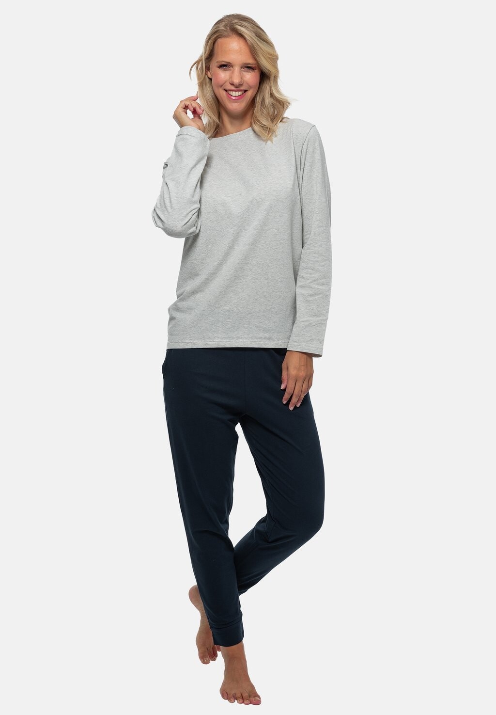 Пижамный комплект Schiesser, темно-синий
Пижамный комплект Schiesser, темно-синий