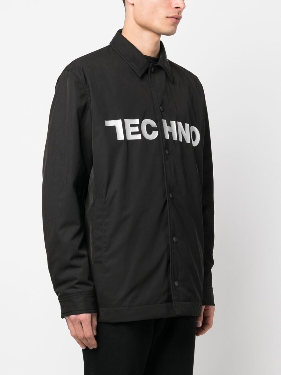 1017 ALYX 9SM куртка-рубашка Techno, черный
1017 ALYX 9SM куртка-рубашка Techno, черный