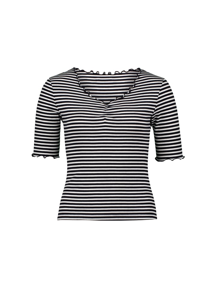 Футболка Zero , цвет dark bluewhite
Футболка Zero , цвет dark bluewhite