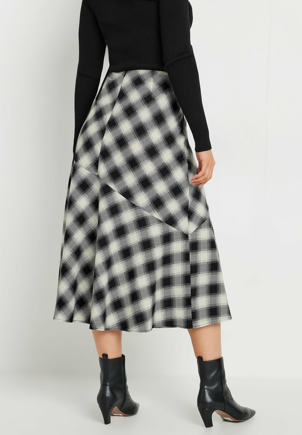 Юбка А-силуэта CHECK TIERED Long Tall Sally, черный
Юбка А-силуэта CHECK TIERED Long Tall Sally, черный