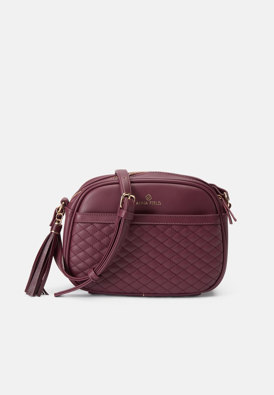 Сумка кросс-боди Anna Field Cross body bag, Bordeaux /Bordeaux
Сумка кросс-боди Anna Field Cross body bag, Bordeaux /Bordeaux