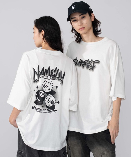 Футболка с графическим принтом WEGO, разноцветная
Футболка с графическим принтом WEGO, разноцветная