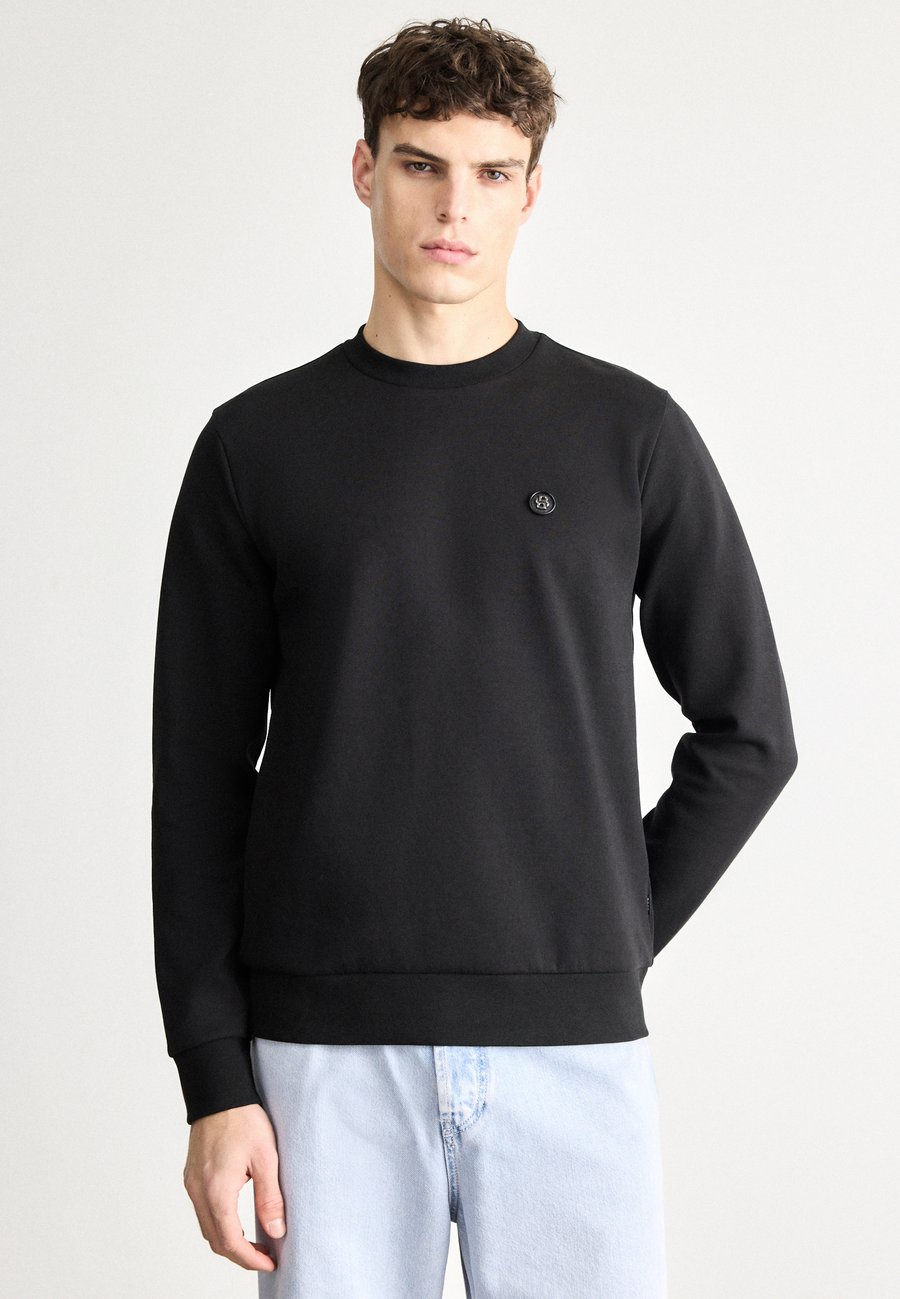 Толстовка BOSS SHARPE, Black, Черный, Толстовка BOSS SHARPE, Black
Толстовка BOSS SHARPE, Black, Черный, Толстовка BOSS SHARPE, Black