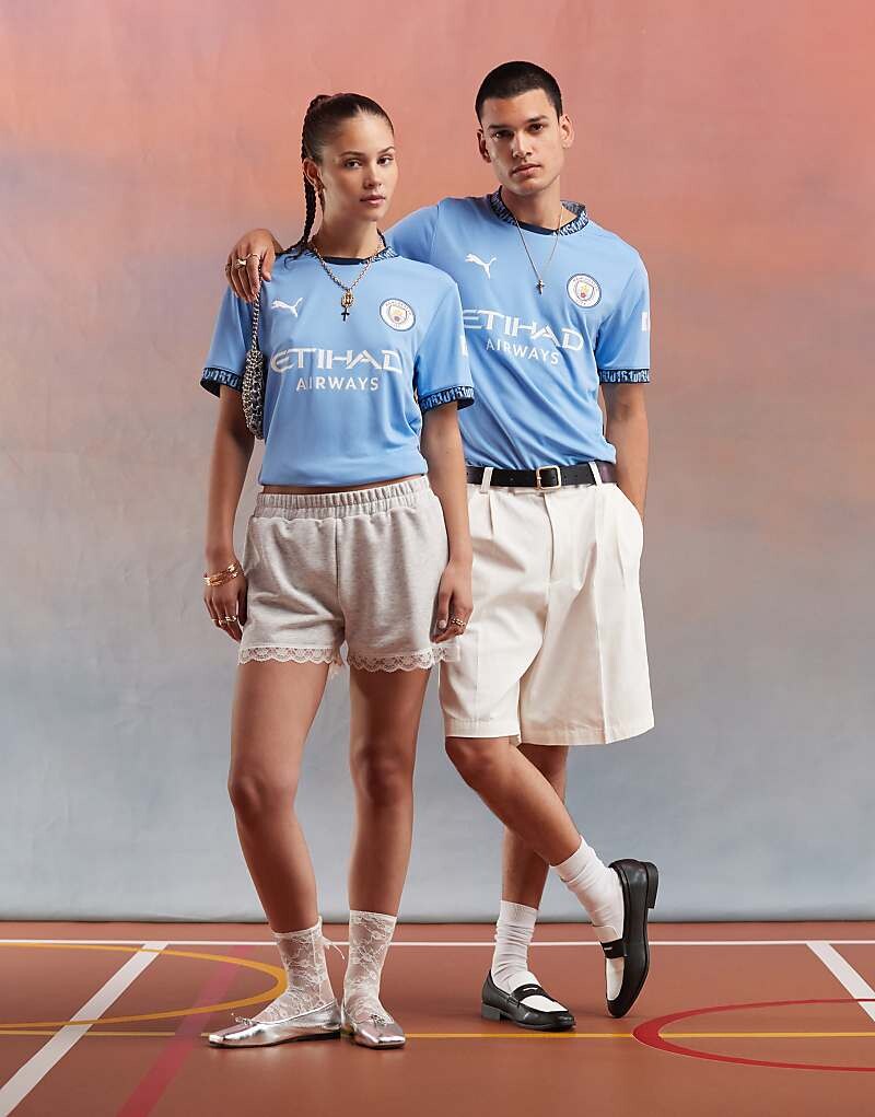 Домашняя футбольная майка Puma Manchester City
Домашняя футбольная майка Puma Manchester City