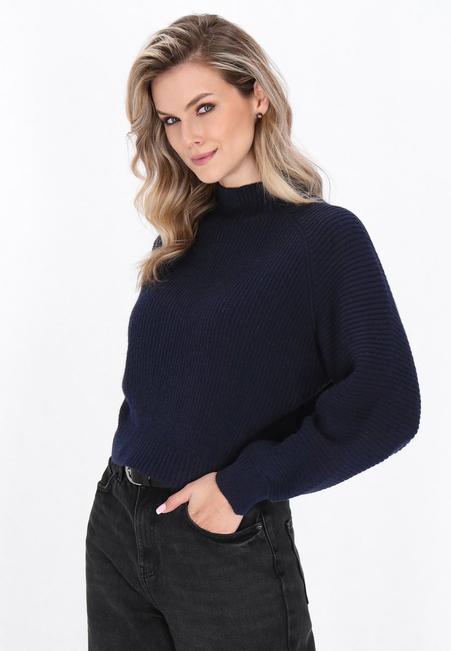 Джемпер DreiMaster Jumper, Navy/Blue
Джемпер DreiMaster Jumper, Navy/Blue