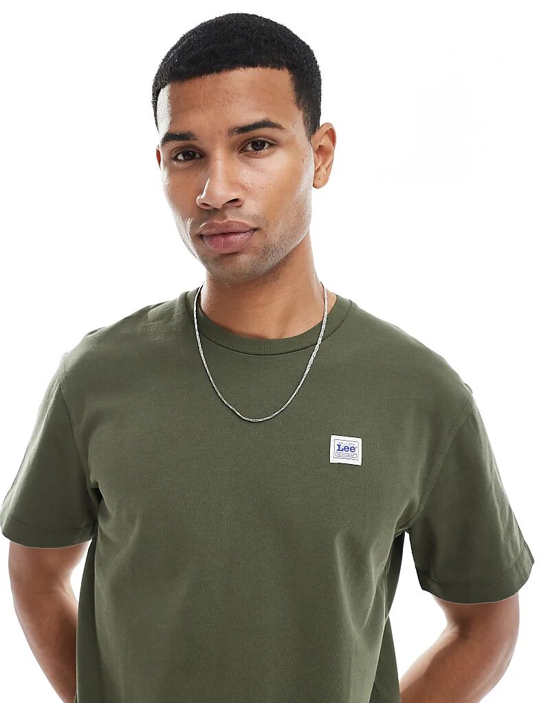 Футболка с логотипом рабочей одежды Lee зеленого цвета
Футболка с логотипом рабочей одежды Lee зеленого цвета