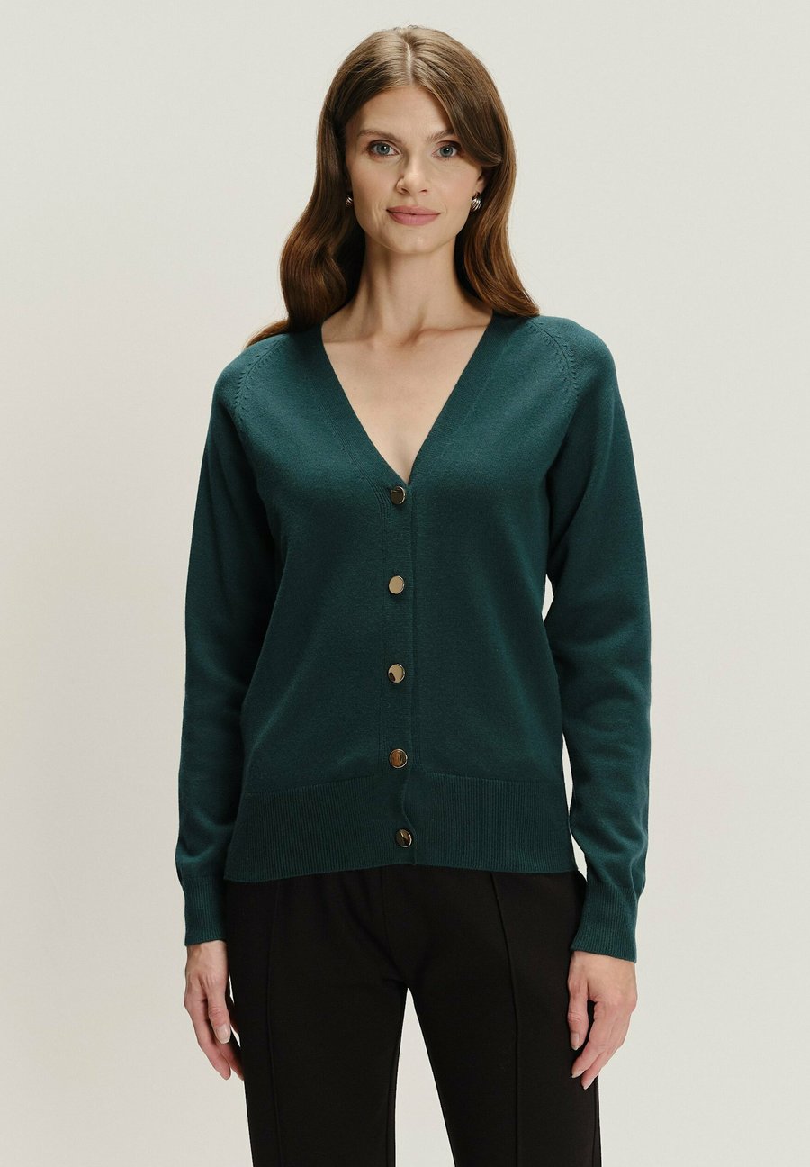Кардиган Greenpoint Cardigan, Evergreen
Кардиган Greenpoint Cardigan, Evergreen