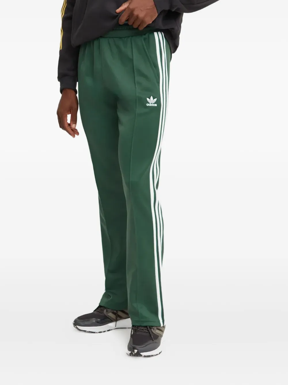 Спортивные брюки с полосками 3-Stripes Adidas, зеленый
Спортивные брюки с полосками 3-Stripes Adidas, зеленый