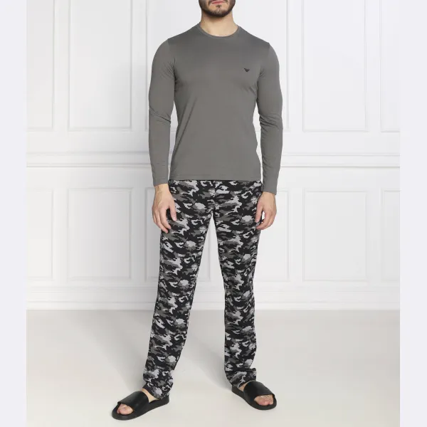 Пижамы стандартного кроя Emporio Armani, серый
Пижамы стандартного кроя Emporio Armani, серый