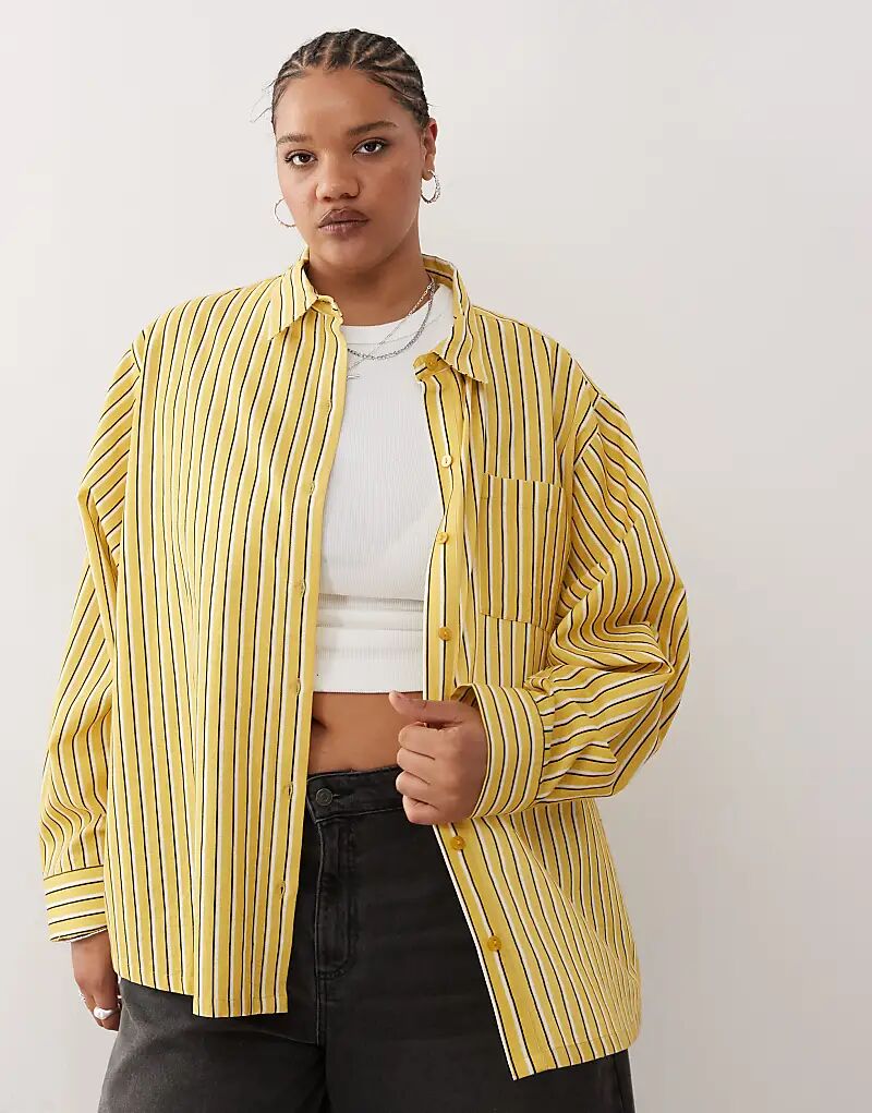 Рубашка свободного кроя COLLUSION Plus из льняной смеси в желтую полоску
Рубашка свободного кроя COLLUSION Plus из льняной смеси в желтую полоску