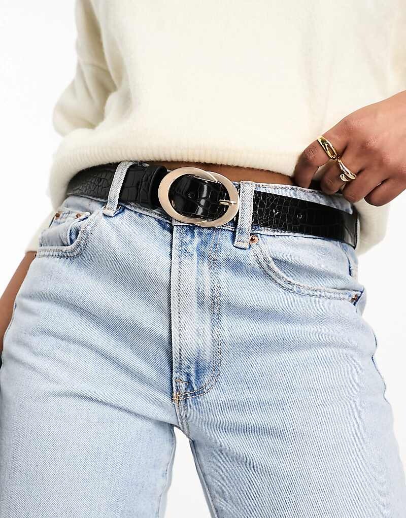 ASOS DESIGN – Поясной и набедренный ремень с двойной пряжкой под кожу крокодила
ASOS DESIGN – Поясной и набедренный ремень с двойной пряжкой под кожу крокодила