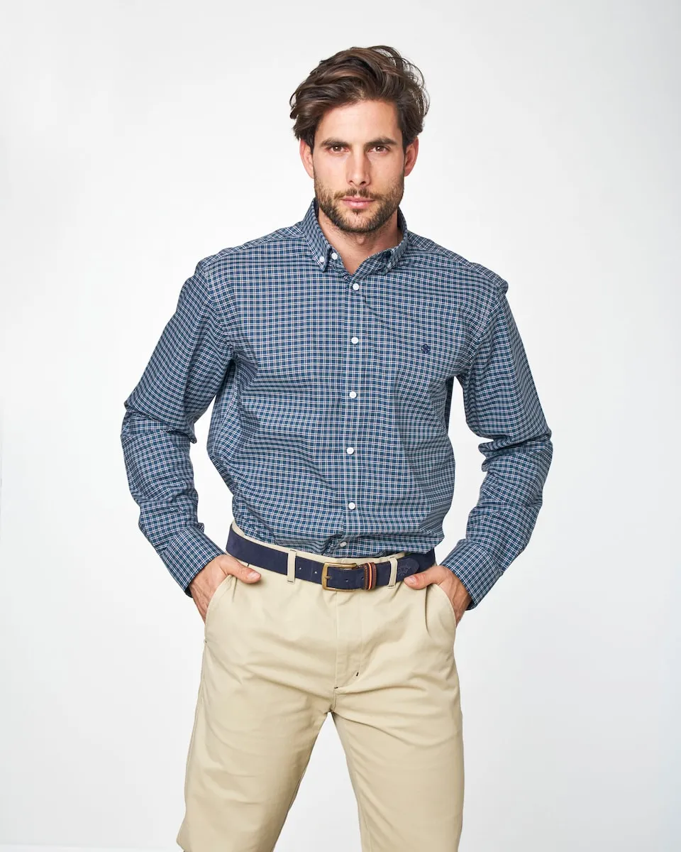 Мужская рубашка из поплина классического кроя в клетку Spagnolo, темно-зеленый
Мужская рубашка из поплина классического кроя в клетку Spagnolo, темно-зеленый