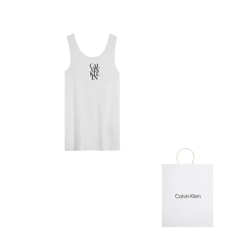 Топ с логотипом Calvin Klein, белый
Топ с логотипом Calvin Klein, белый