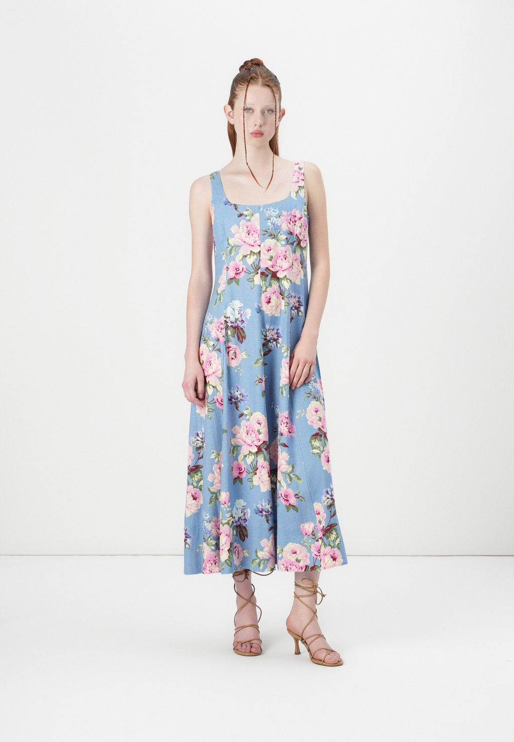 Платье макси NECK MAXI GAP, Blue
Платье макси NECK MAXI GAP, Blue