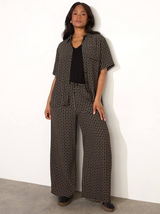 Брюки с геометрическими завязками Live Unlimited, цвет Black/Beige
Брюки с геометрическими завязками Live Unlimited, цвет Black/Beige