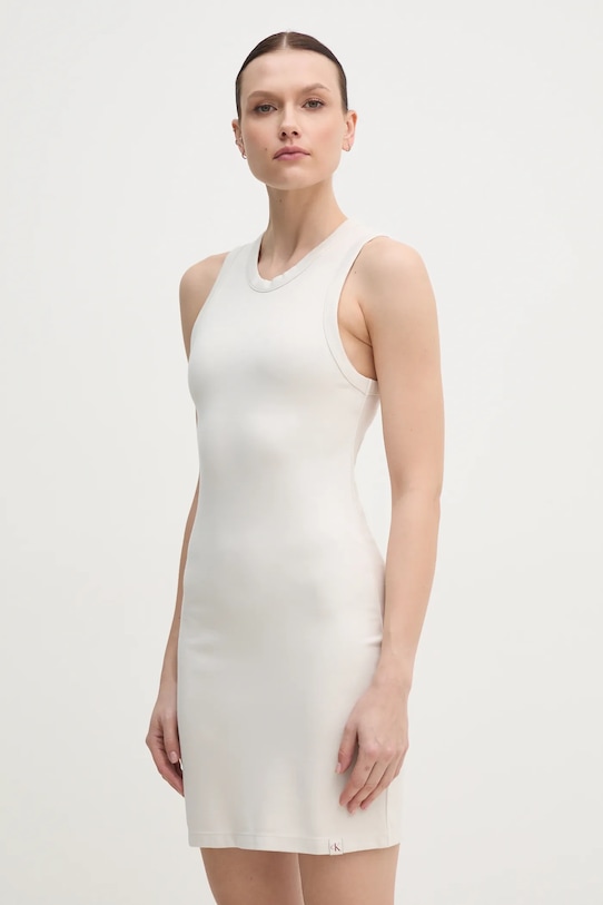 Платье Calvin Klein Jeans, бежевый
Платье Calvin Klein Jeans, бежевый