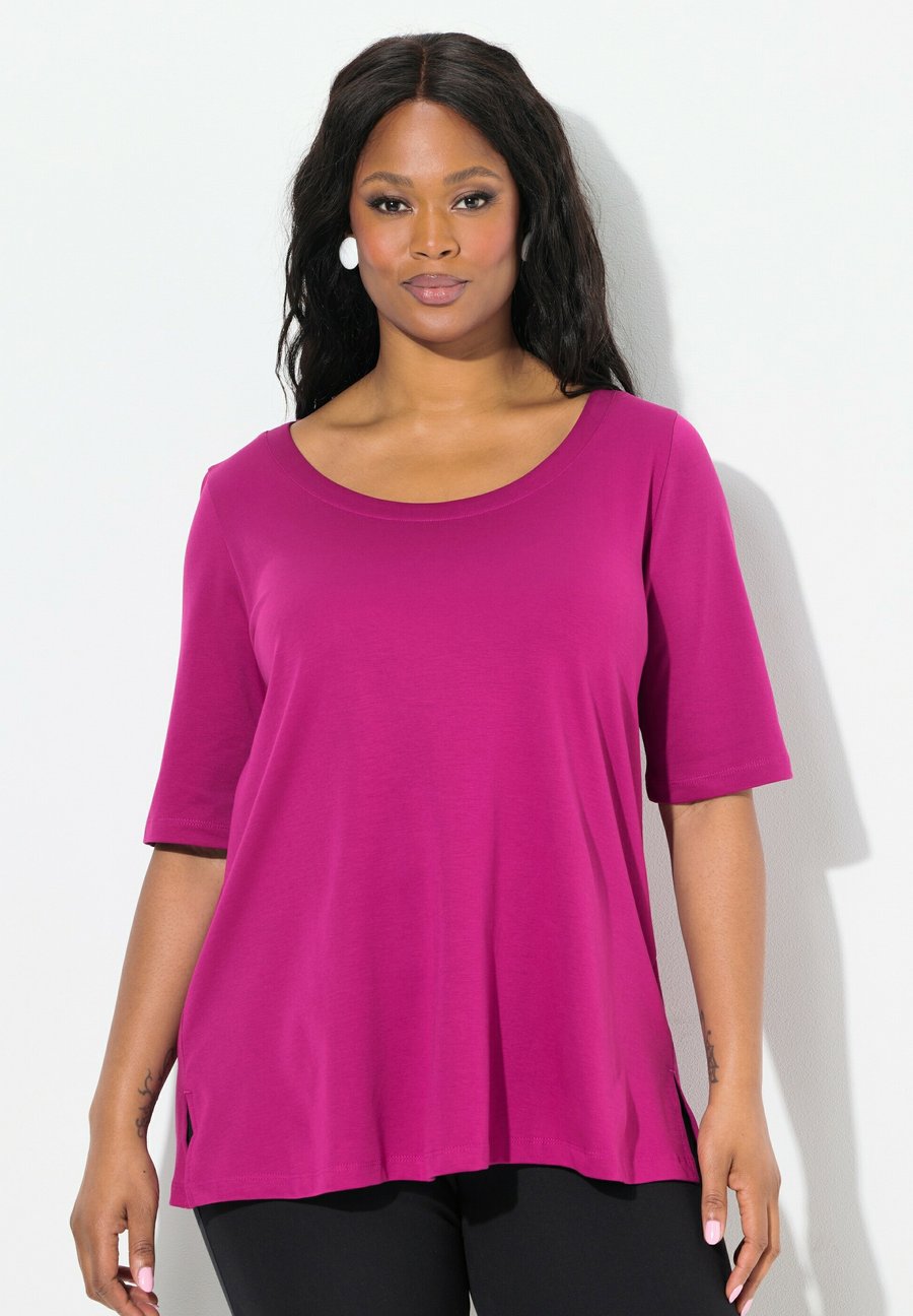 Футболка Ulla Popken COL ROND, Magenta/Pink, Розовый, Футболка Ulla Popken COL ROND, Magenta/Pink
Футболка Ulla Popken COL ROND, Magenta/Pink, Розовый, Футболка Ulla Popken COL ROND, Magenta/Pink
