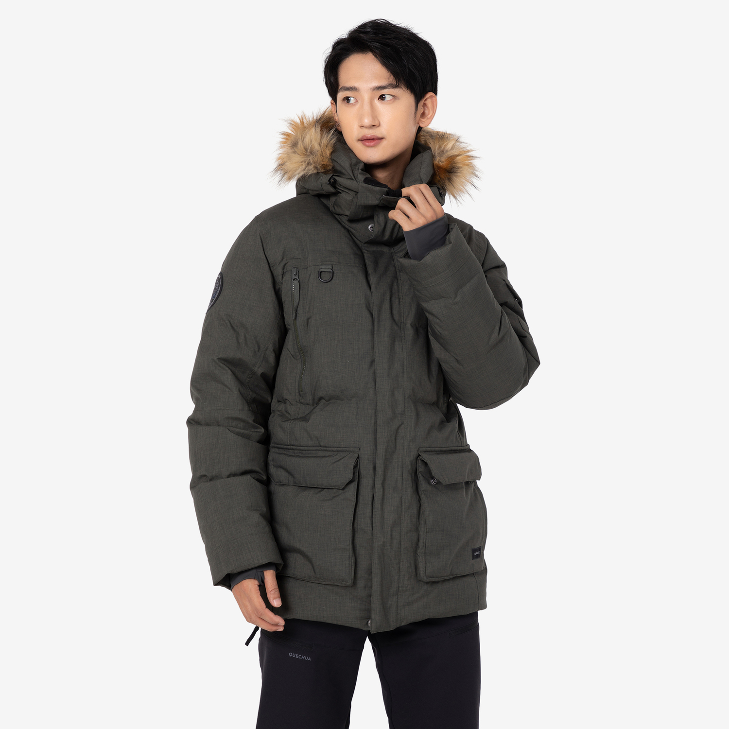 Мужская зимняя водонепроницаемая утеплённая парка для треккинга Quechua NH900 зелёная
Мужская зимняя водонепроницаемая утеплённая парка для треккинга Quechua NH900 зелёная