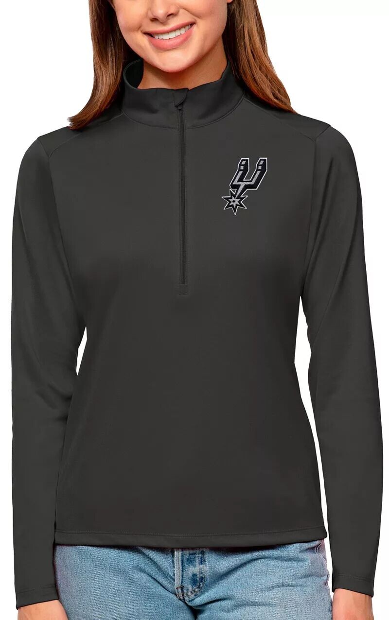 Женский серый пуловер Antigua San Antonio Spurs Tribute 
Женский серый пуловер Antigua San Antonio Spurs Tribute