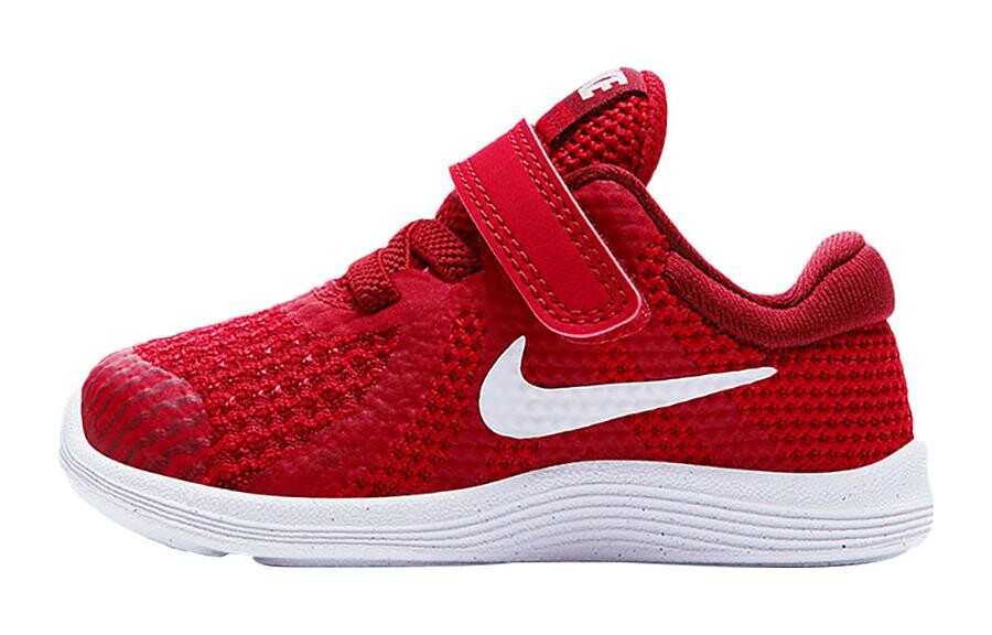 Детские кроссовки Nike REVOLUTION 4 Детские
Детские кроссовки Nike REVOLUTION 4 Детские