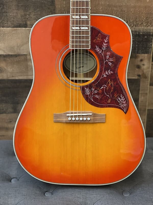 Акустическая гитара Epiphone Hummingbird Studio Acoustic - Solid Top - Faded Cherry
Акустическая гитара Epiphone Hummingbird Studio Acoustic - Solid Top - Faded Cherry