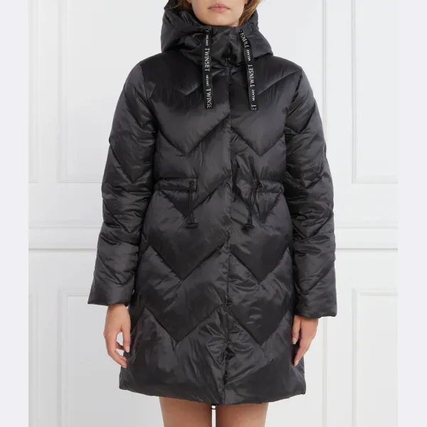 Куртка стандартного кроя Twin-Set, черный
Куртка стандартного кроя Twin-Set, черный