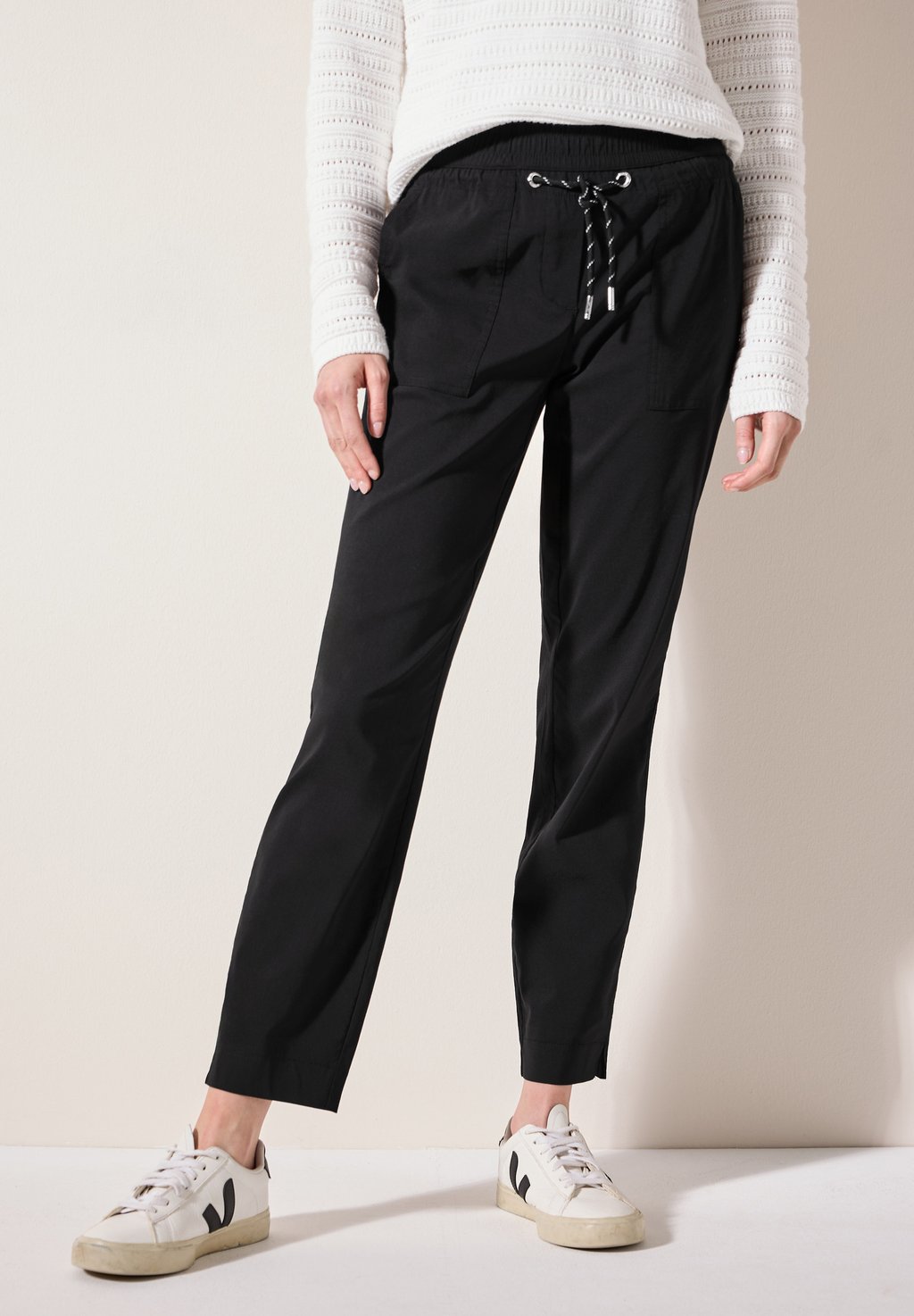 Брюки CASUAL Cecil, черный 
Брюки CASUAL Cecil, черный