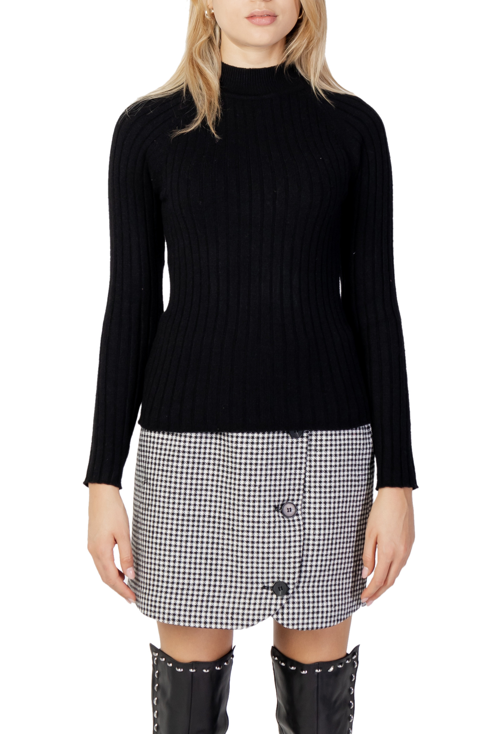 Джемпер Jacqueline de Yong однотонный, черный
Джемпер Jacqueline de Yong однотонный, черный