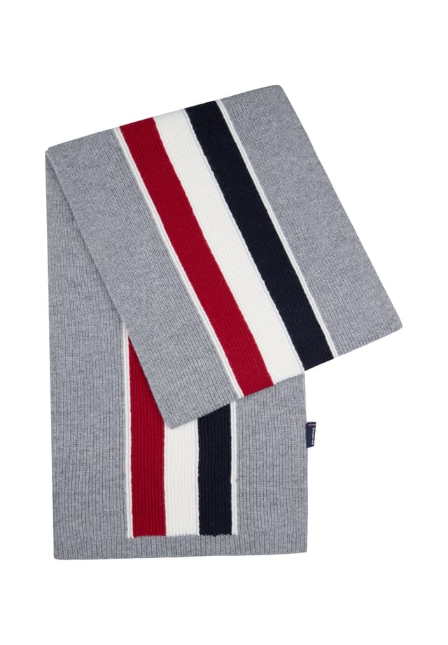 Аксессуары вязаный шарф Hechter Paris, цвет gunmetal
Аксессуары вязаный шарф Hechter Paris, цвет gunmetal