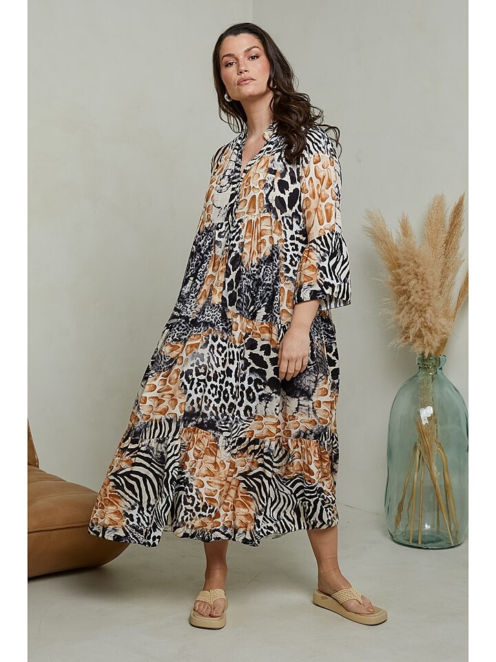 Длинное платье Curvy Lady, черный
Длинное платье Curvy Lady, черный