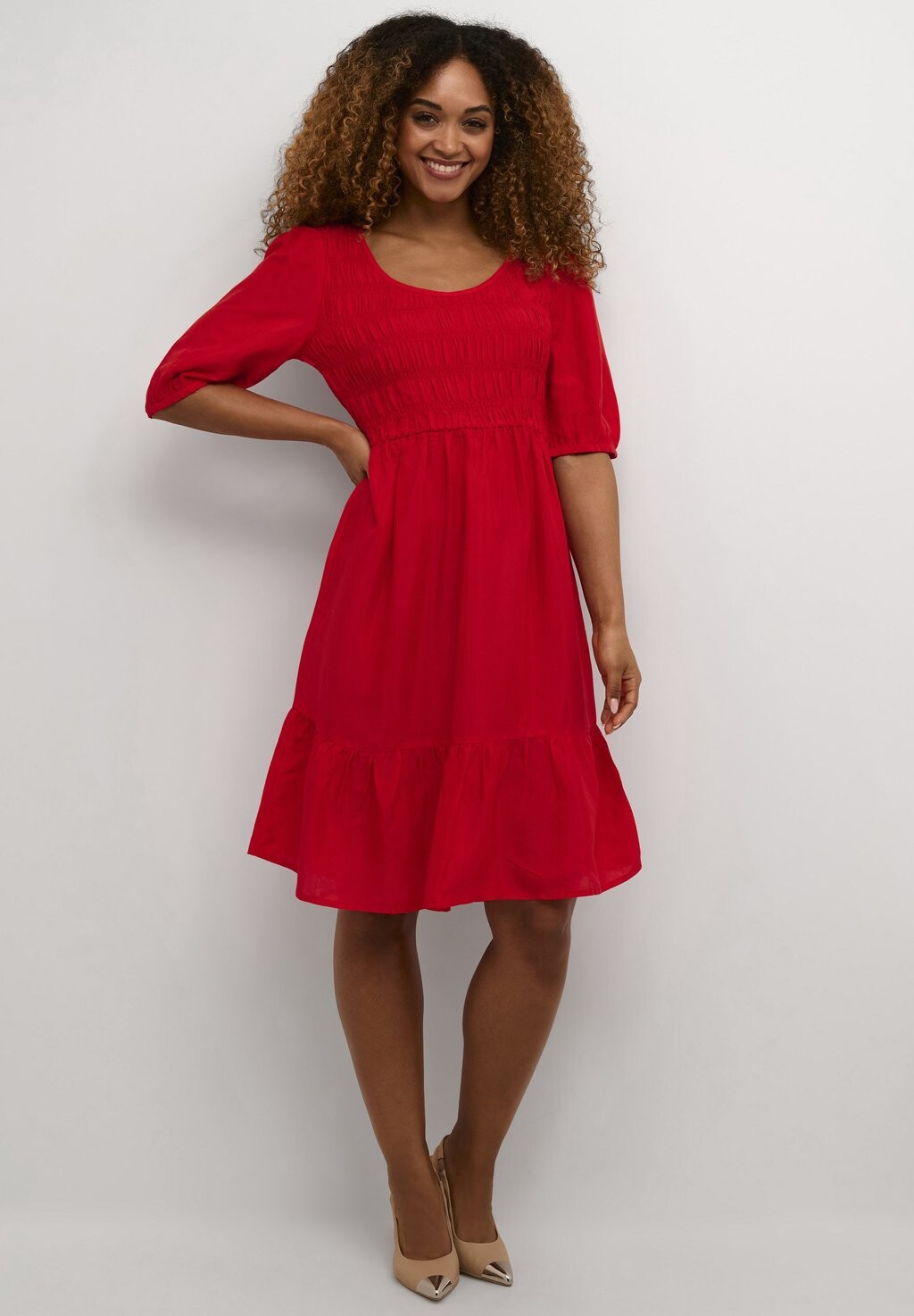 Повседневное платье Henva Oneck Cream, красный
Повседневное платье Henva Oneck Cream, красный