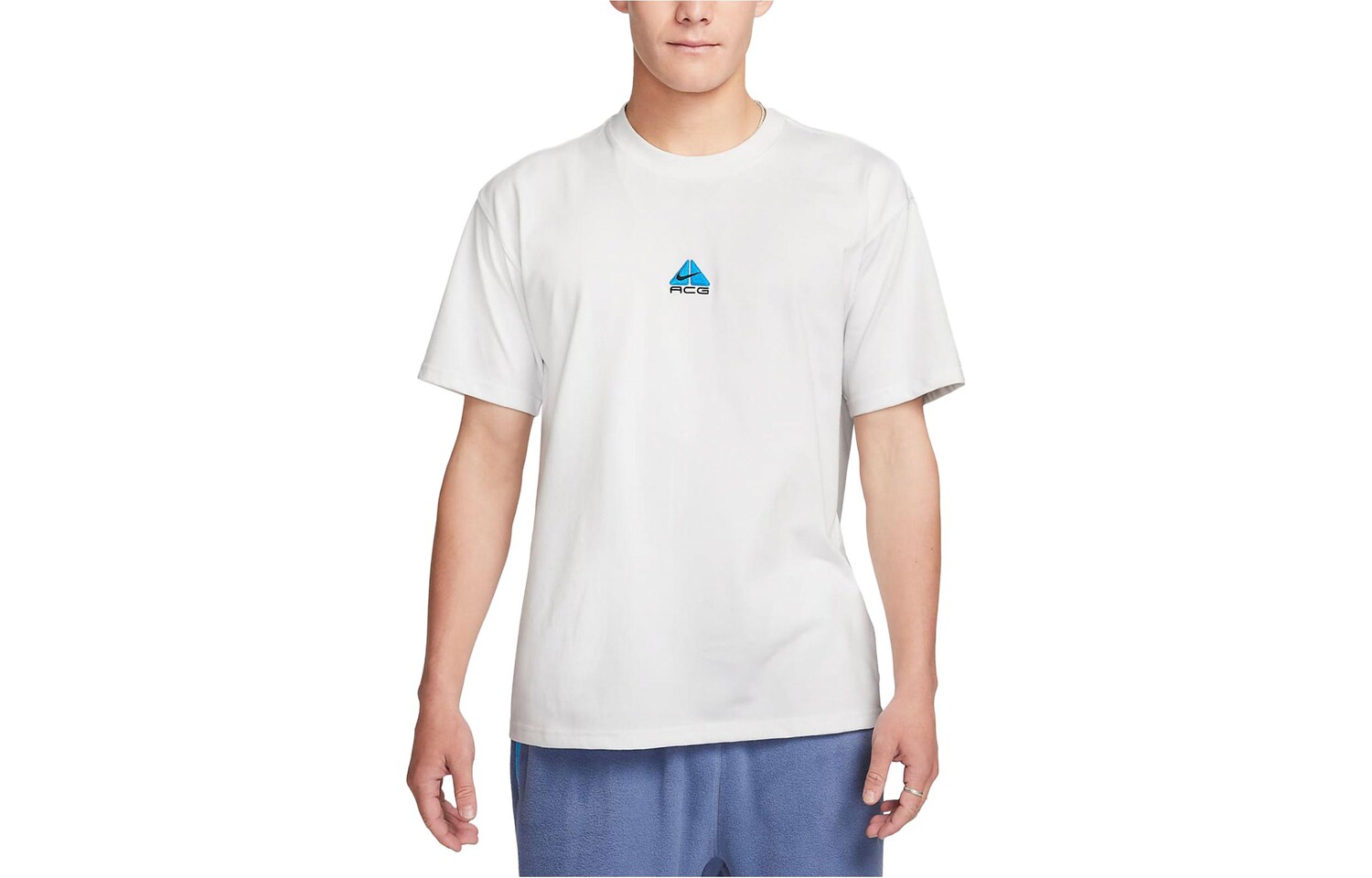 Мужская футболка Nike, Саммит Белый/Черный
Мужская футболка Nike, Саммит Белый/Черный