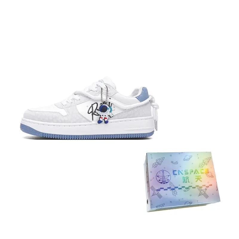 China Aerospace Лоу-топ скейтборд кроссовки унисекс лимитированная серия в боксе винтажный белый, цвет Vintage White
China Aerospace Лоу-топ скейтборд кроссовки унисекс лимитированная серия в боксе винтажный белый, цвет Vintage White