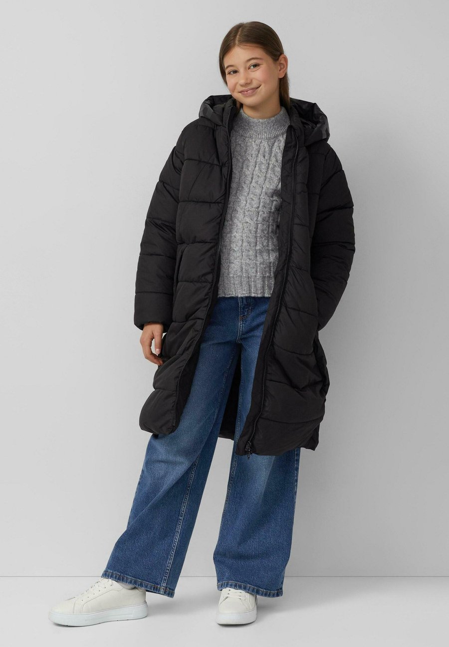 Зимнее пальто s.Oliver Winter coat, Schwarz/Black
Зимнее пальто s.Oliver Winter coat, Schwarz/Black