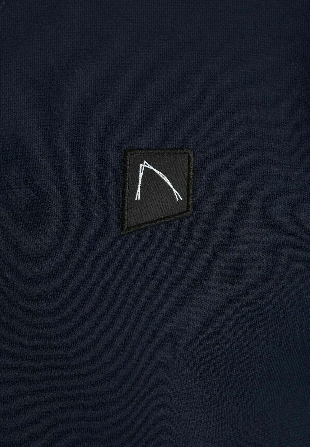 Толстовка RYDER CHASIN', темно-синий
Толстовка RYDER CHASIN', темно-синий