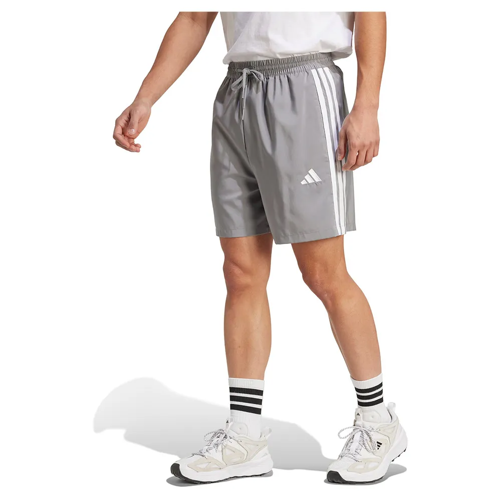 Шорты adidas Essentials 3 Stripes Chelsea, серый
Шорты adidas Essentials 3 Stripes Chelsea, серый