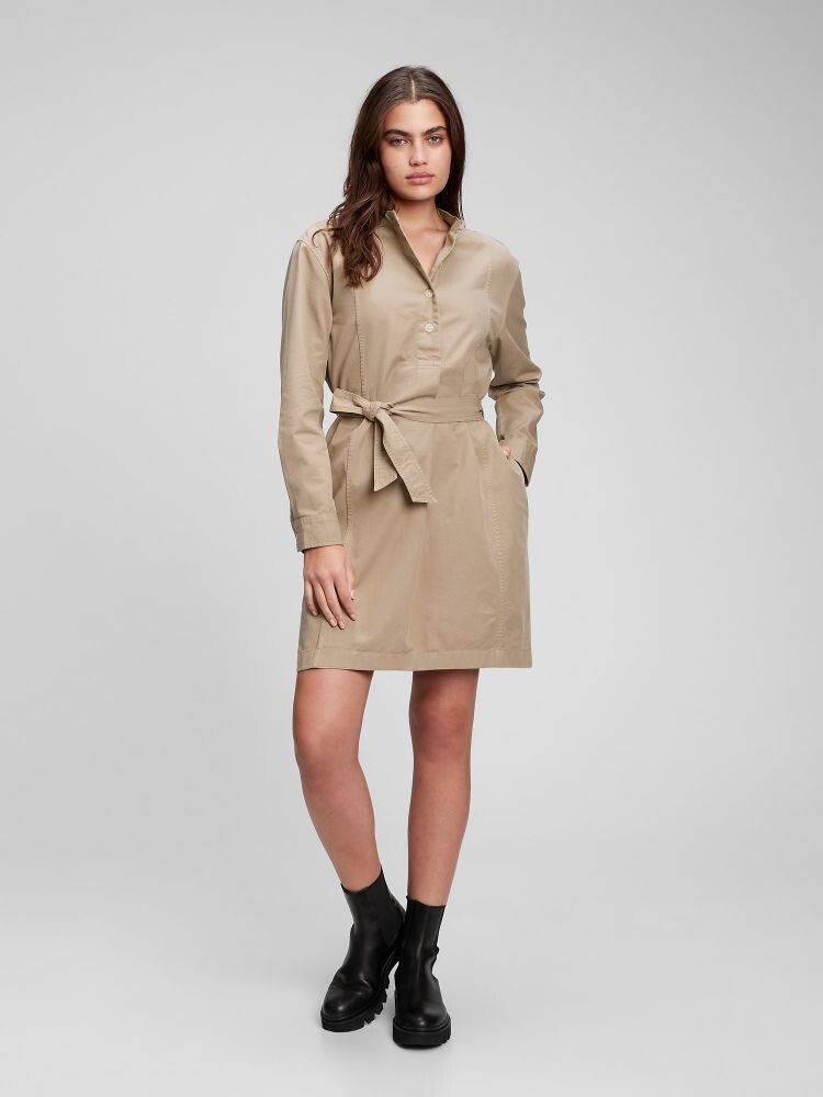 Мини-Платье-Рубашка с практичными карманами Gap, бежевый
Мини-Платье-Рубашка с практичными карманами Gap, бежевый