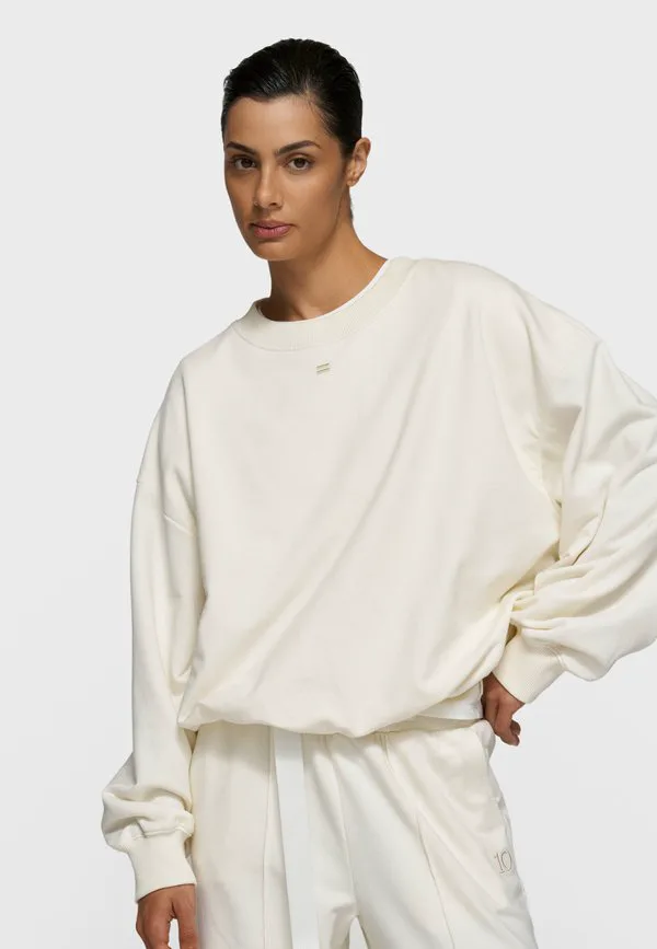 Складчатая толстовка с кудрявыми складками 10Days, Pearl, Белый, Складчатая толстовка с кудрявыми складками 10Days, Pearl
Складчатая толстовка с кудрявыми складками 10Days, Pearl, Белый, Складчатая толстовка с кудрявыми складками 10Days, Pearl