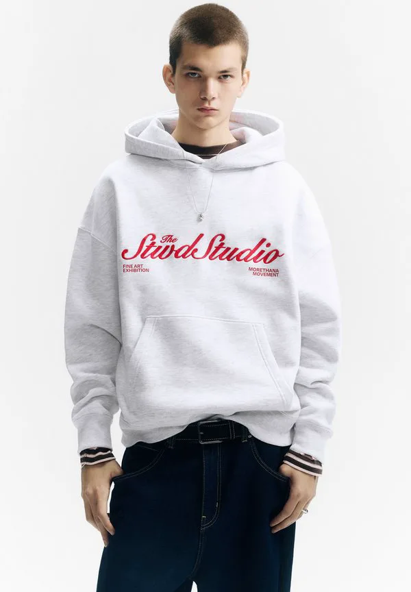 Худи stwd studio Pull&Bear, Light Grey, Серый, Худи stwd studio Pull&Bear, Light Grey
Худи stwd studio Pull&Bear, Light Grey, Серый, Худи stwd studio Pull&Bear, Light Grey