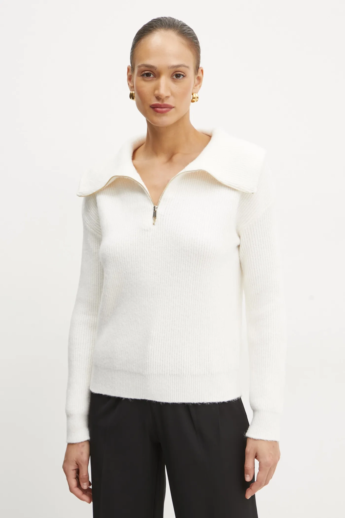 MCOLAR свитер из смесовой шерсти Morgan, бежевый
MCOLAR свитер из смесовой шерсти Morgan, бежевый