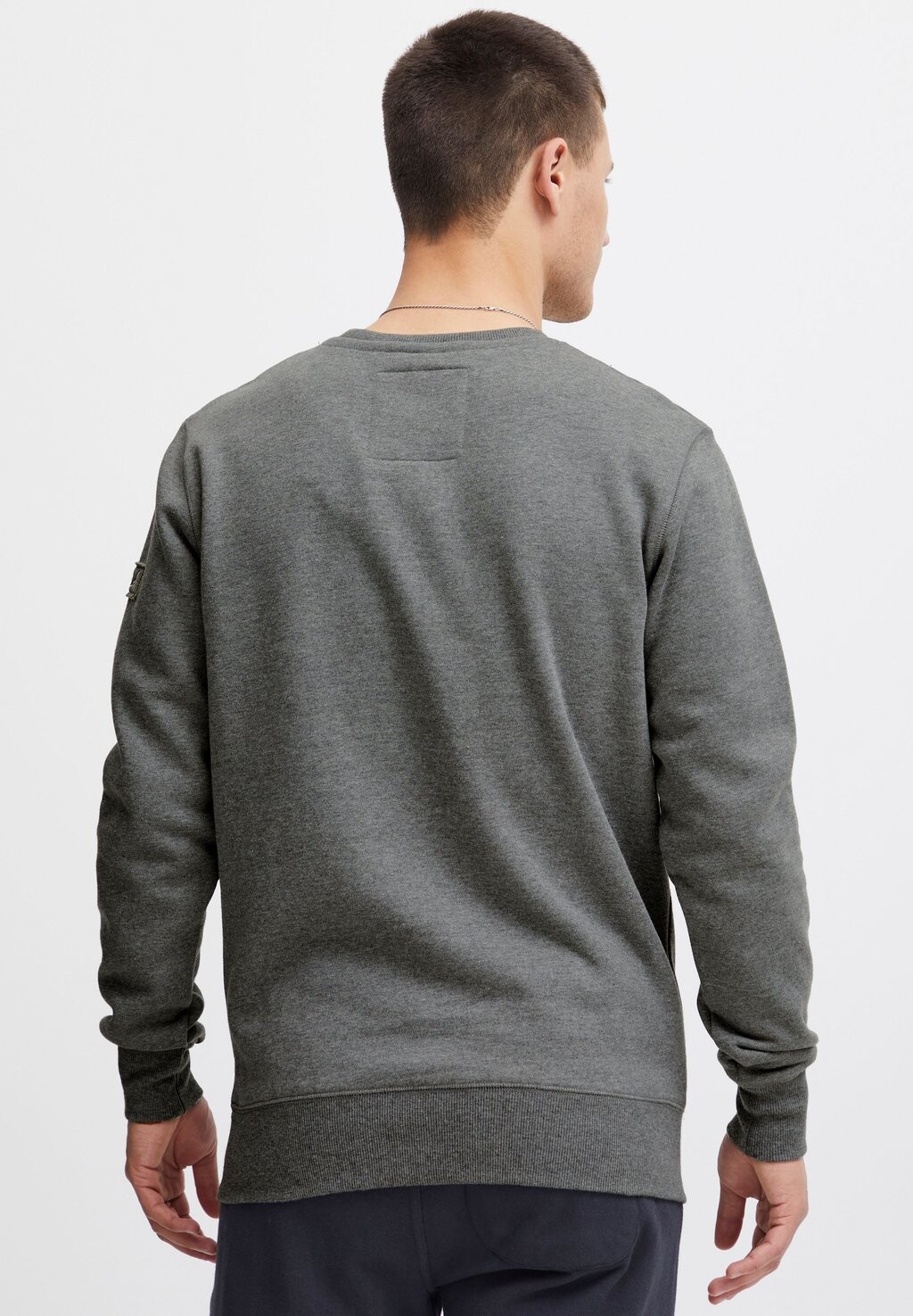 Свитер Sdtrip O-Neck Solid, темно-серый
Свитер Sdtrip O-Neck Solid, темно-серый