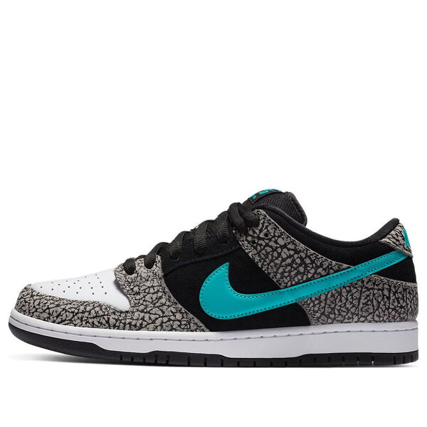 Кроссовки sb dunk low pro Nike, серый
Кроссовки sb dunk low pro Nike, серый