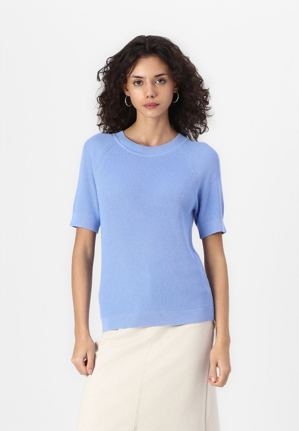 Базовая футболка SLFELINNA Selected Femme, синий
Базовая футболка SLFELINNA Selected Femme, синий