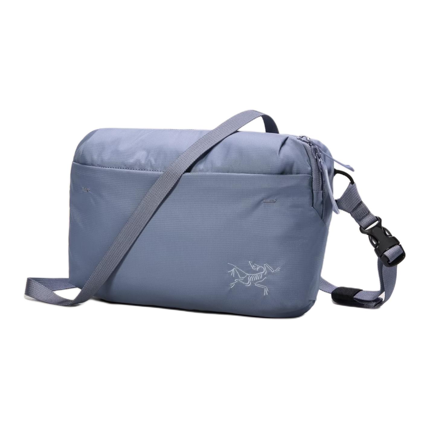 Arcteryx Шестилитровый наружный рюкзак из нейлона синий унисекс, Blue
Arcteryx Шестилитровый наружный рюкзак из нейлона синий унисекс, Blue