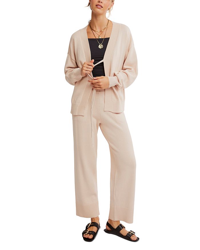 Солнечный комплект свитера Free People, белый
Солнечный комплект свитера Free People, белый