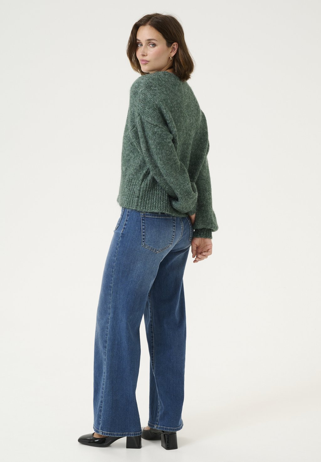 Джемпер TRINA Kaffe, зеленый
Джемпер TRINA Kaffe, зеленый