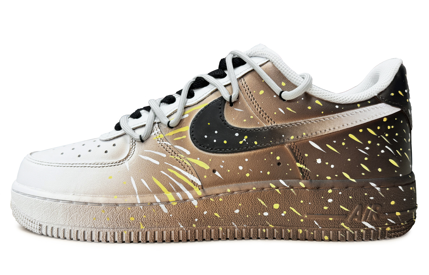 Nike Air Force 1 811 Manufacture Fire Tree Silver Flower Мужские Кроссовки для Скейтбординга Низкие Ржаво-Красные и Белые
Nike Air Force 1 811 Manufacture Fire Tree Silver Flower Мужские Кроссовки для Скейтбординга Низкие Ржаво-Красные и Белые