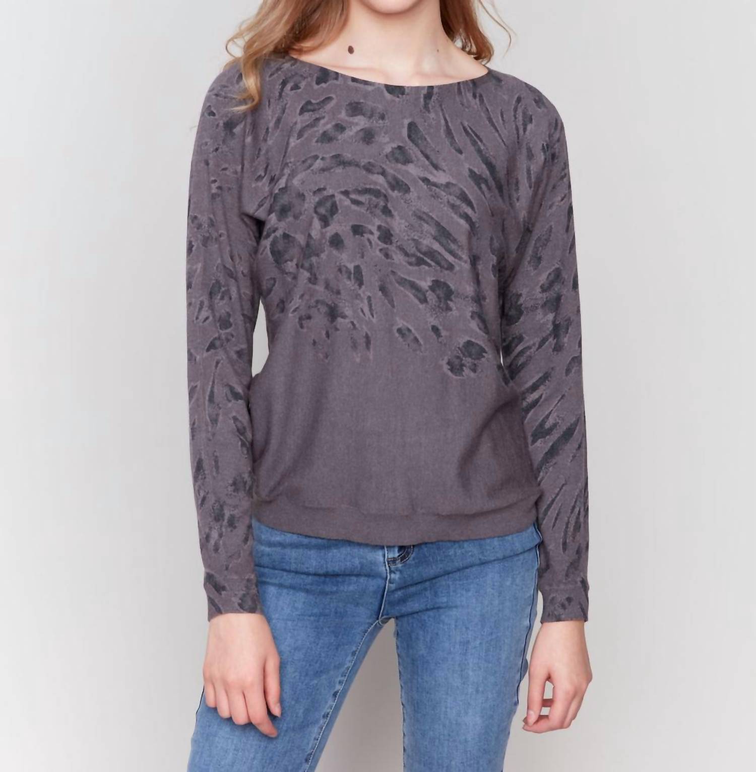 Свитер с вырезом лодочкой и рукавами «летучая мышь» в угольно-угольном цвете CHARLIE B, цвет charcoal
Свитер с вырезом лодочкой и рукавами «летучая мышь» в угольно-угольном цвете CHARLIE B, цвет charcoal