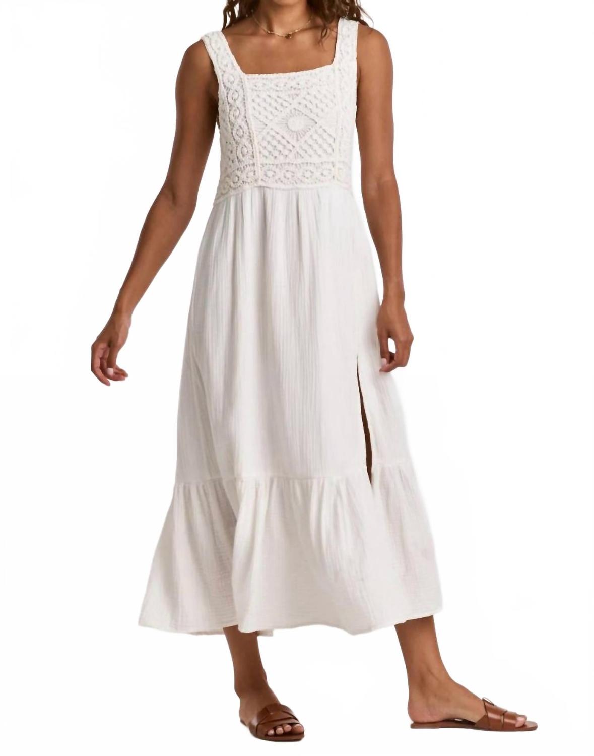 Честность вышивка топ миди платье в белом DEAR JOHN DENIM
Честность вышивка топ миди платье в белом DEAR JOHN DENIM